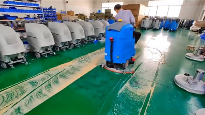 吴忠2023年还在用人工的物业保洁不妨试试洗地机吧